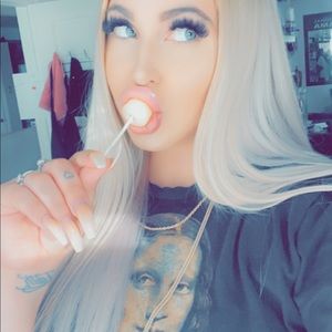 Meet your Posher, Polina